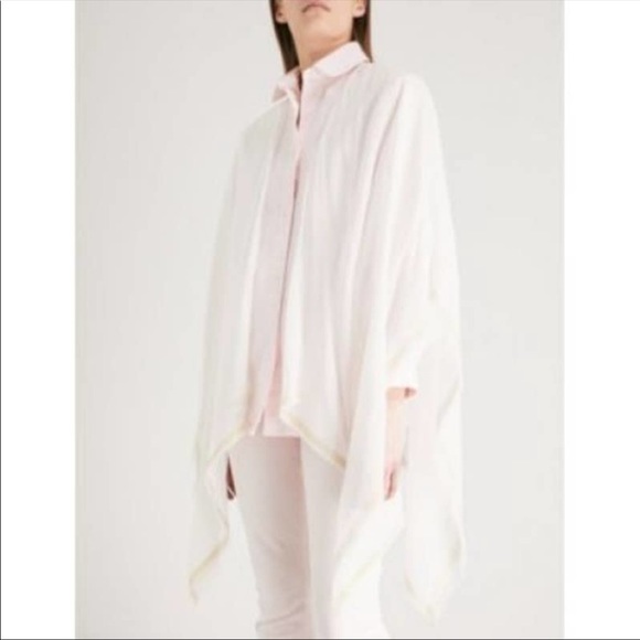 Make Aloja Woven Poncho Wrap - Picture 2 of 7